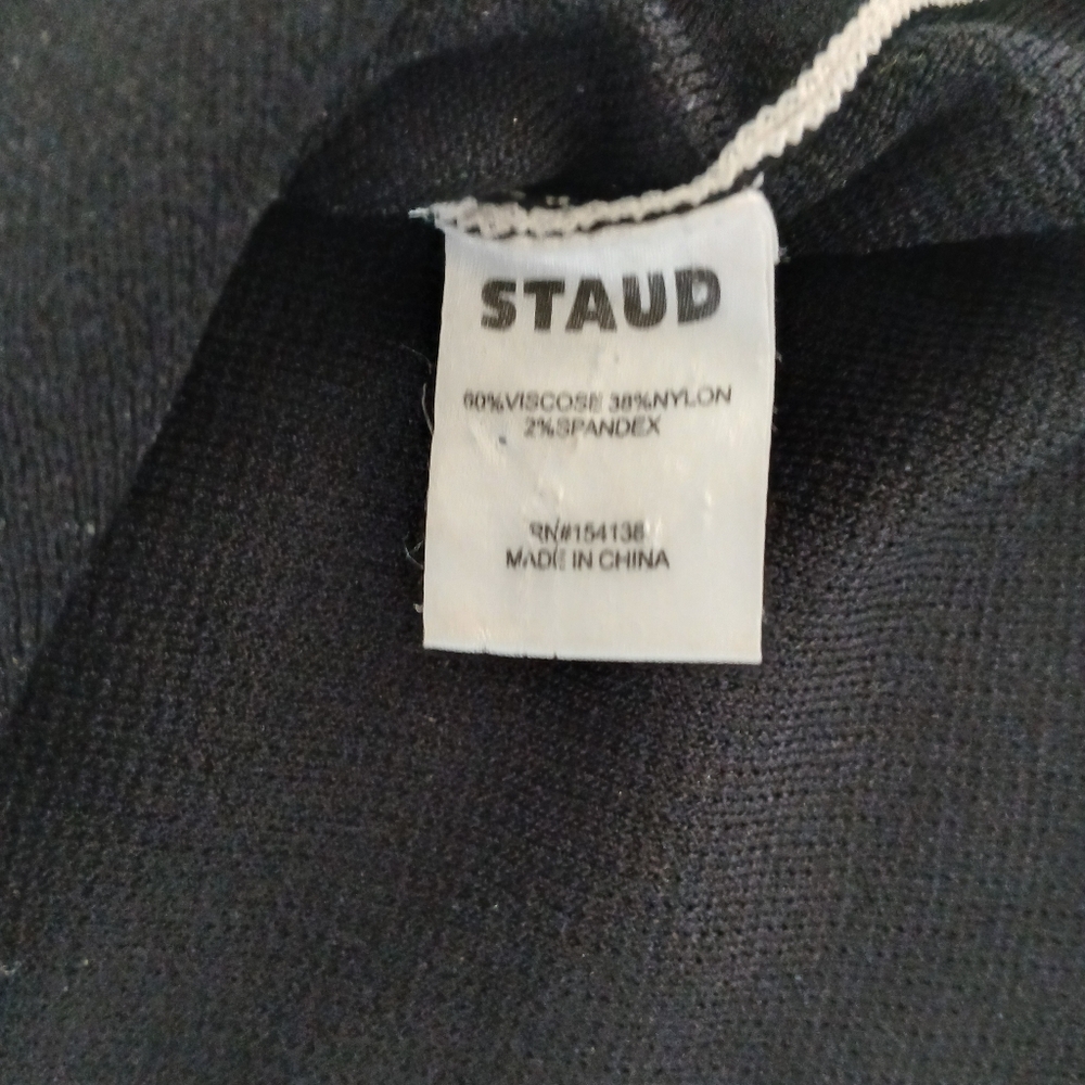 Staud Yin Yang Mock Neck Cropped Top Women's Medium Off White Thick Knit Zip - Picture 3 of 4